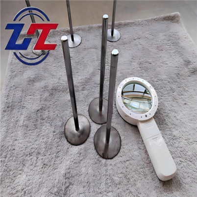 Tiwb amddiffynnol zirconium